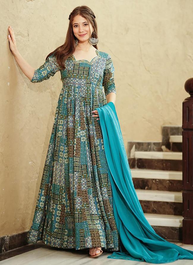 Heavy ethnic wear outlet